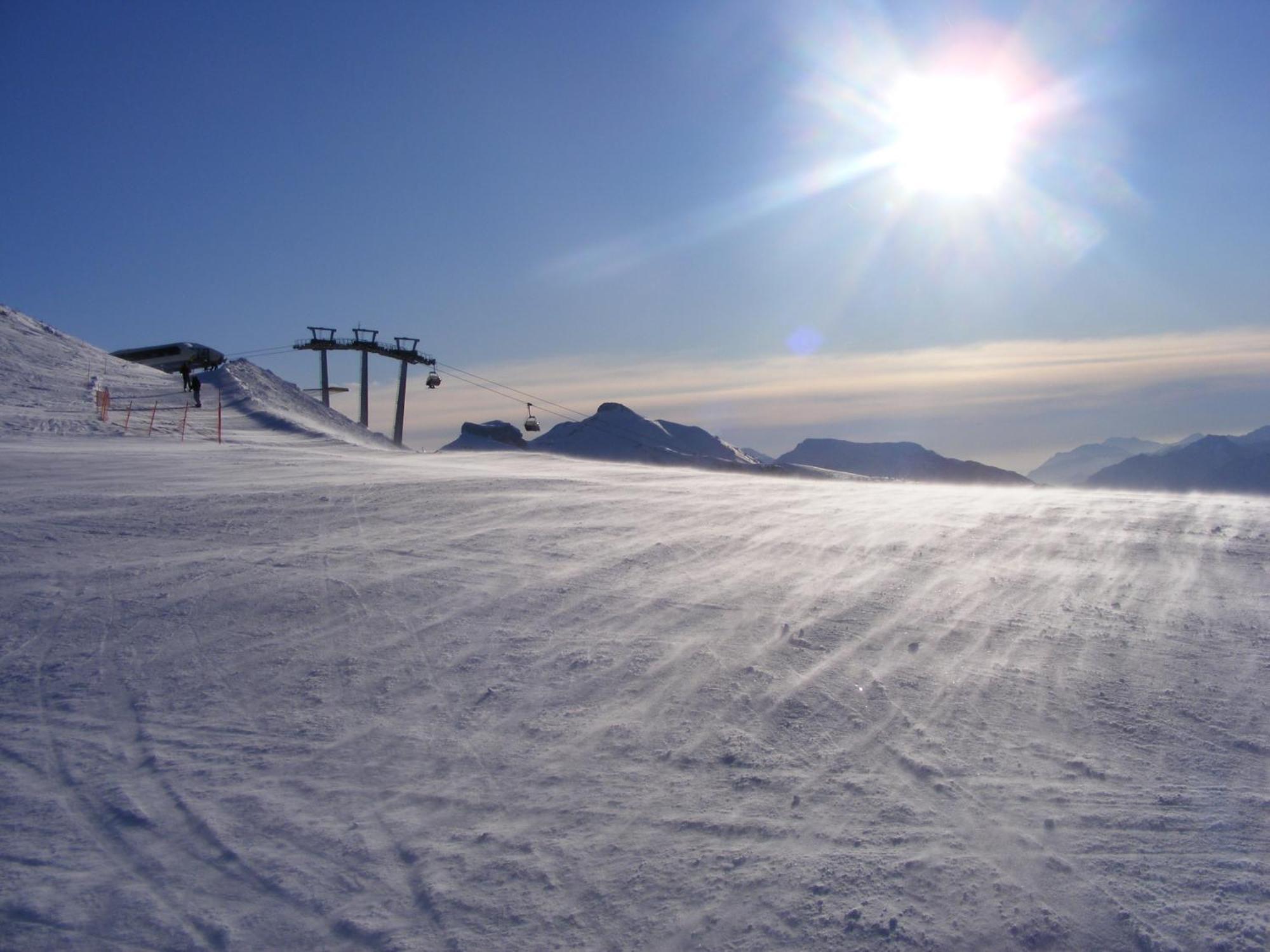 Alpine Mugon Hotel Vason Dış mekan fotoğraf