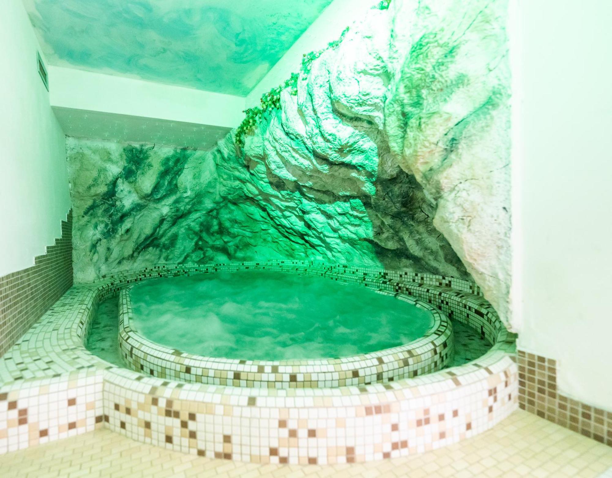 Alpine Mugon Hotel Vason Dış mekan fotoğraf