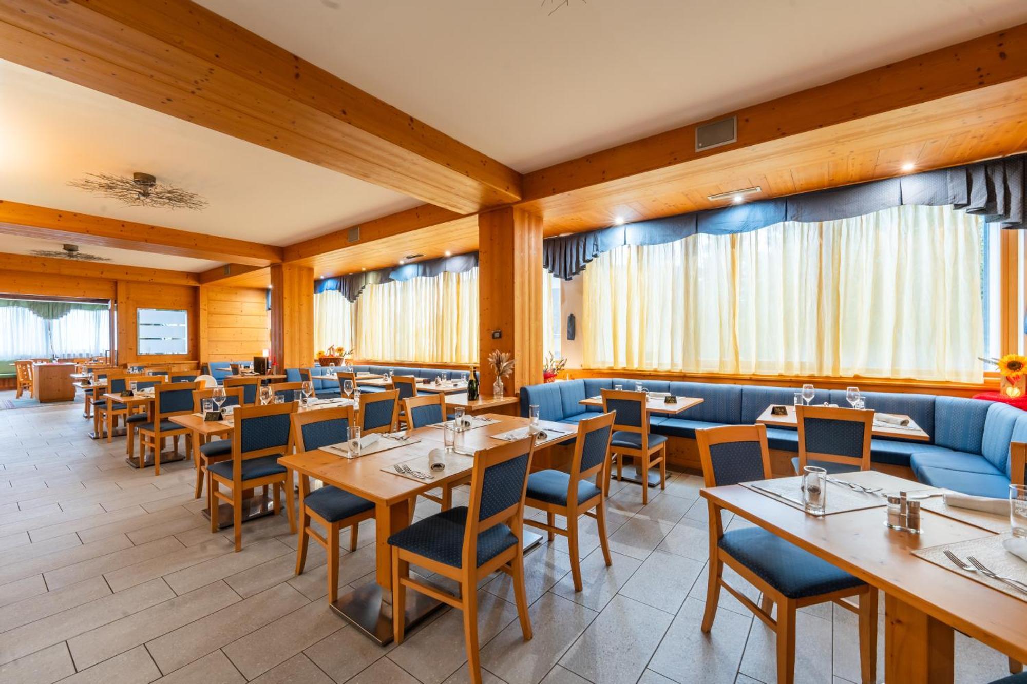 Alpine Mugon Hotel Vason Dış mekan fotoğraf