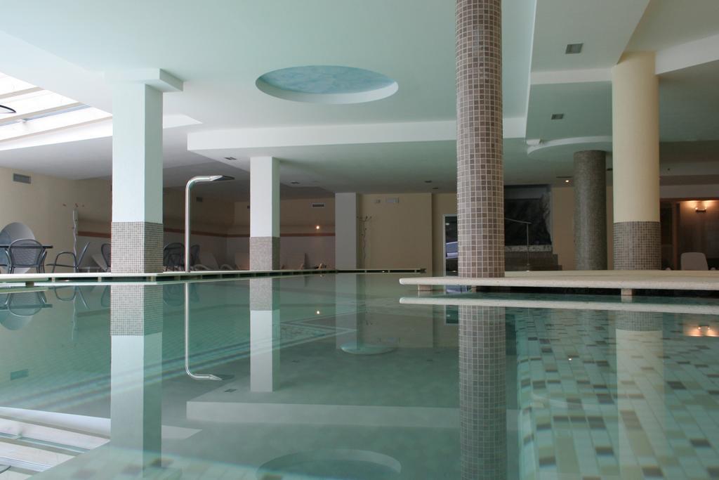 Alpine Mugon Hotel Vason Dış mekan fotoğraf